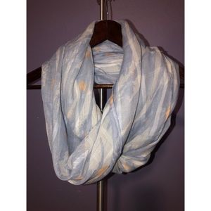 O shape scarf baby blue